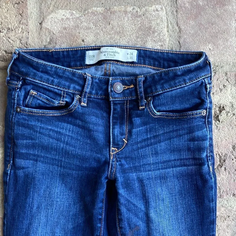 Abercrombie & Fitch Straight Leg Skinny Five Pocket Jeans Size 00R W 24 L 31 - Picture 8 of 16
